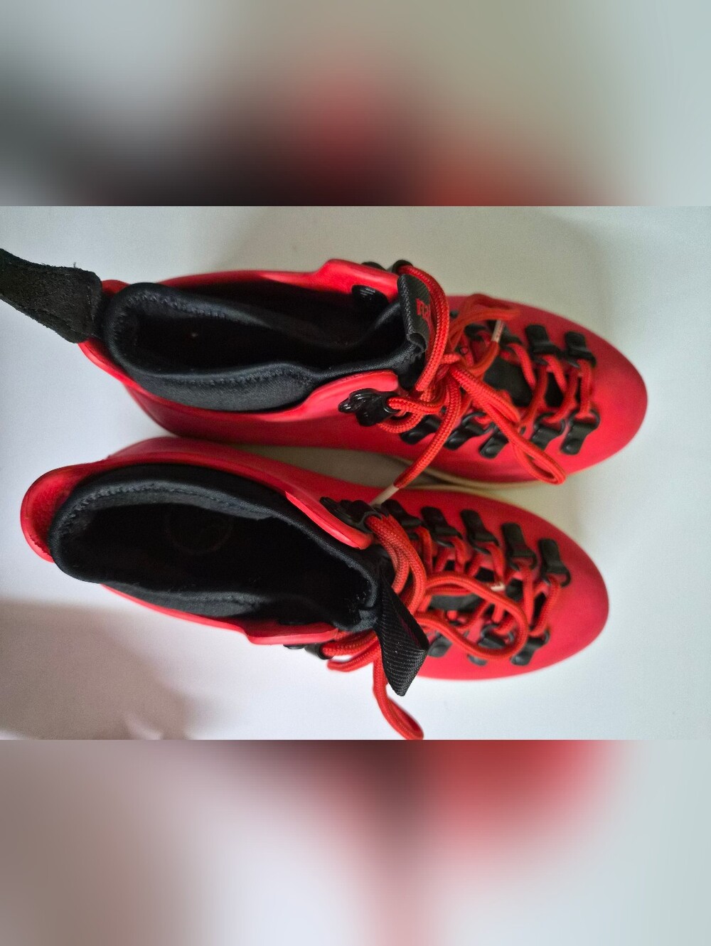 Native Unisex Hiking Walking Red and Black Lace-Up Sneakers